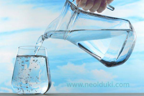 Daha az su içmenin vücudunuza 9 etkisi nelerdir?